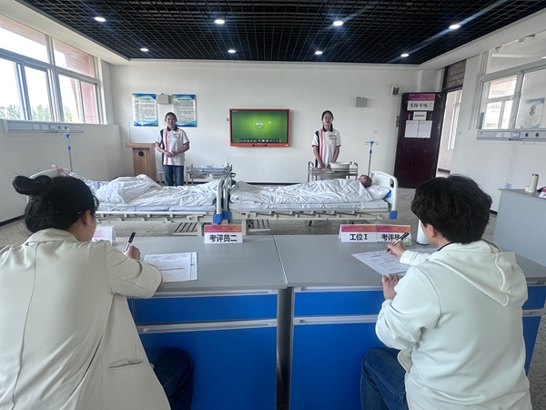 宿州逸夫师范学校圆满完成2025年“1+X”产后恢复职业技能等级证书考试工作(图2)