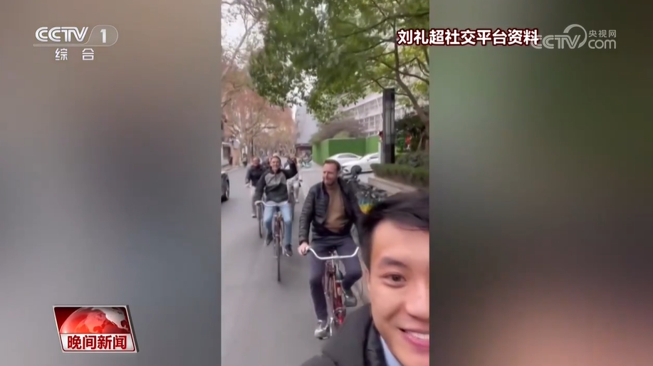 更多年轻人尝试就业新选择 将长处和热爱发挥到极致(图2)