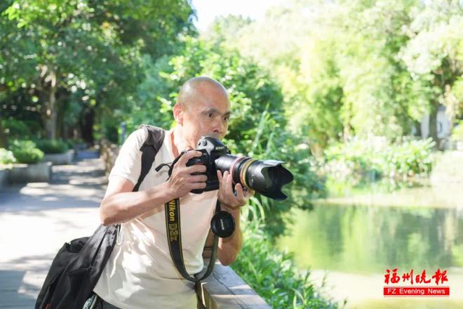 从驾驶员到职业摄影师！他的作品屡获国际大奖(图2)