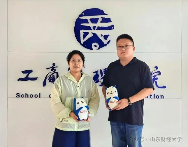 山东财经大学2025级本科新生辅导员来了！(图9)