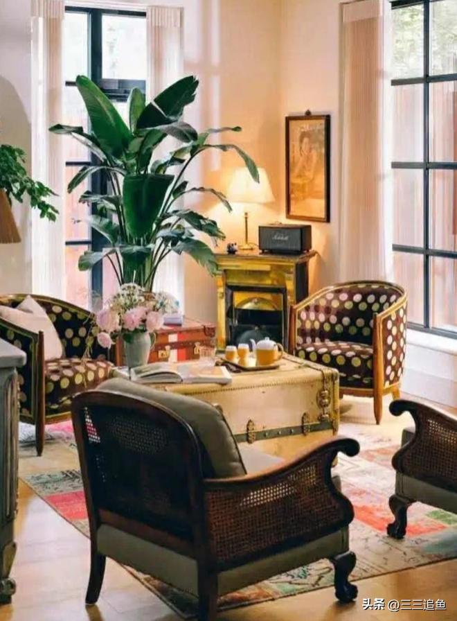 45岁张静初晒北京别墅独栋两层带院子家具都“包浆”了(图10)