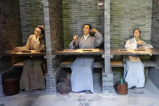 别被古装剧骗了真正赶考的是举人坐公车走官道全程护送(图4)