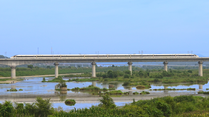 沈白高铁开始模拟载客试运行(图1)