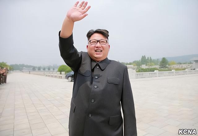 金正恩会面后工作人员擦桌椅、销痕迹难道是在防“隐形间谍”？(图2)