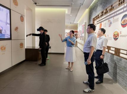 长沙商贸旅游职业技术学院学习环境怎么样？VR课堂、名企合作靠谱(图3)