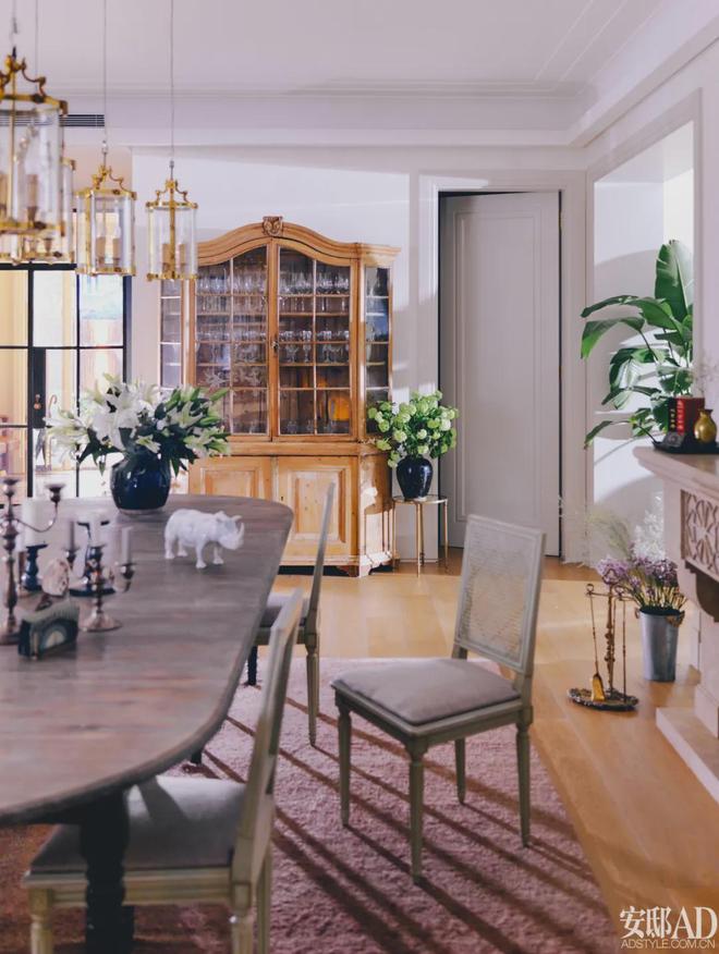 43岁女演员独居老房子家里全是破烂却是无数人理想中的家！(图20)