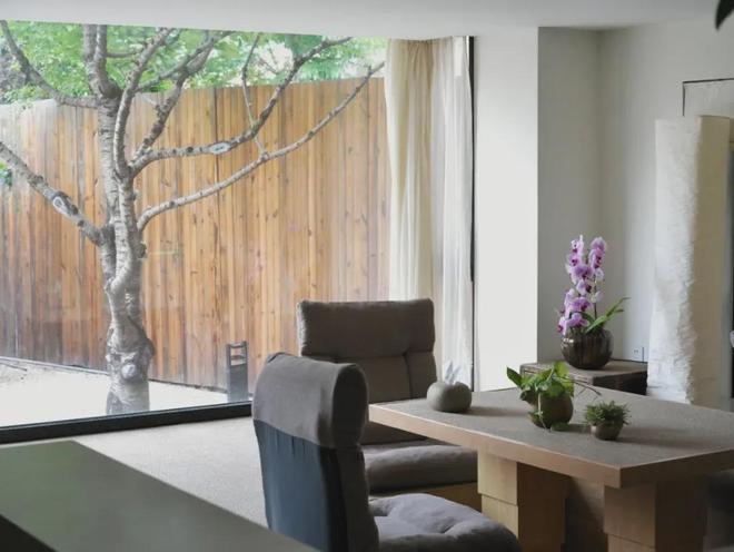 43岁女演员独居老房子家里全是破烂却是无数人理想中的家！(图24)