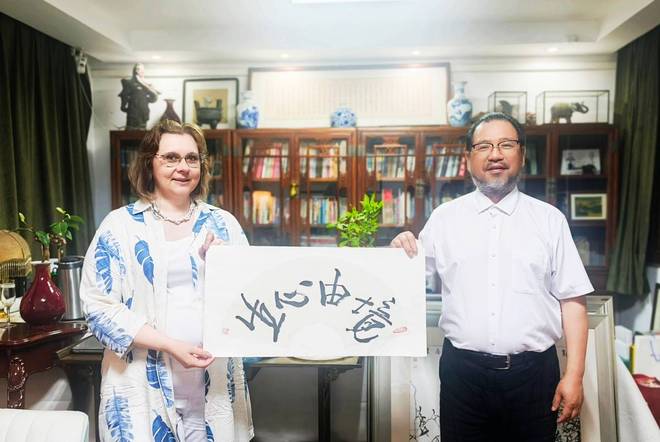 长江潮头筑桥人——记湖北省学院空间艺术研究院院长苏山(图3)