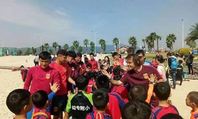 沙滩足球皇帝拿深圳试枪！国安7场磨合 两大老牌球队杯赛巅峰对决(图2)