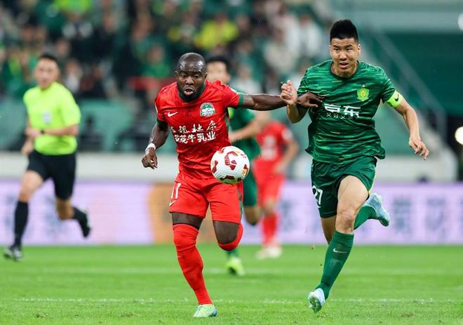 沙滩足球皇帝拿深圳试枪！国安7场磨合 两大老牌球队杯赛巅峰对决(图5)