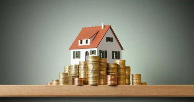 他在巴黎租房住却坐拥九套房收租！(图1)