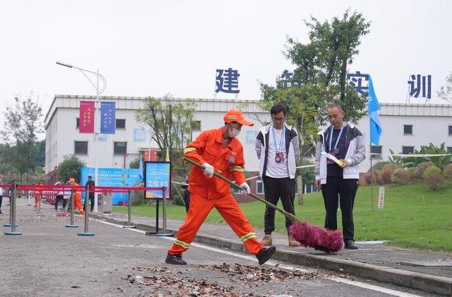 324名精英同台竞技！“巴渝工匠”杯重庆市第三届城市管理行业职业技能竞赛决赛开赛(图5)