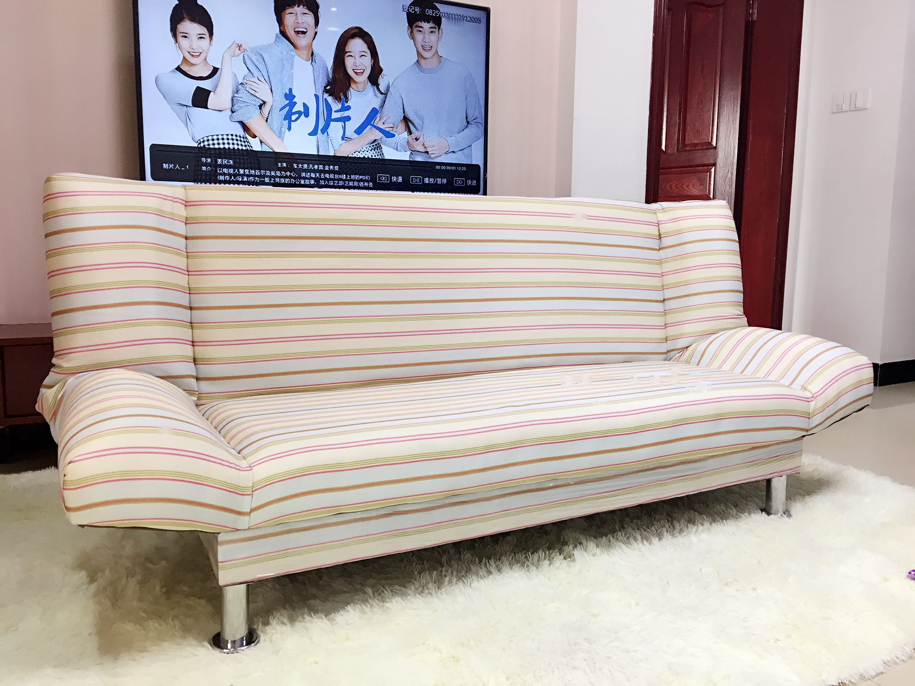 女子试坐楼梯凳时摔倒受伤 宜家被判担责七成(图1)