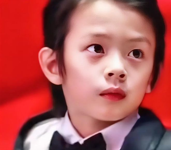 孙俪儿子帅到认不出！年仅14岁身高1米7梦想打CBA职业联赛(图5)