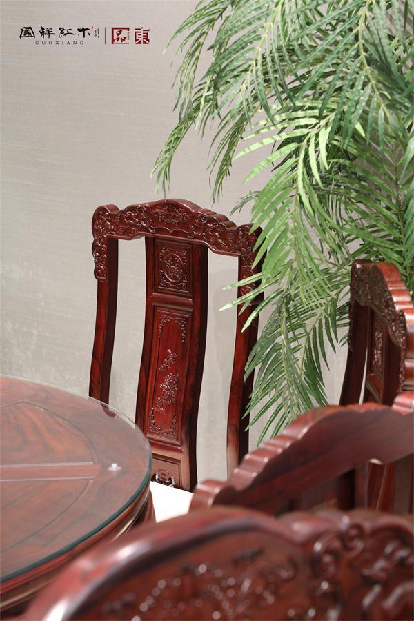 东阳红酸枝家具品牌国祥红木三款经典餐桌解锁您家的核心区美学(图3)