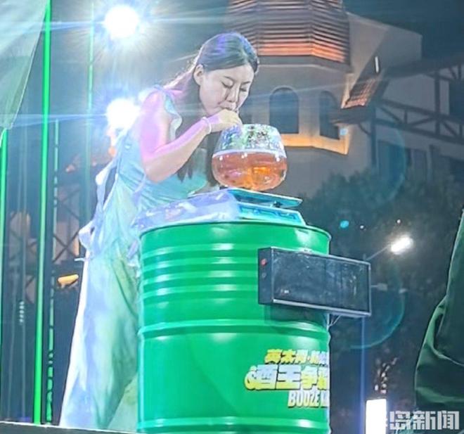 回响2025丨从“旁观记录”到“参与破圈”!“酒王争霸赛”带给记者的年度破局与职业展望(图2)