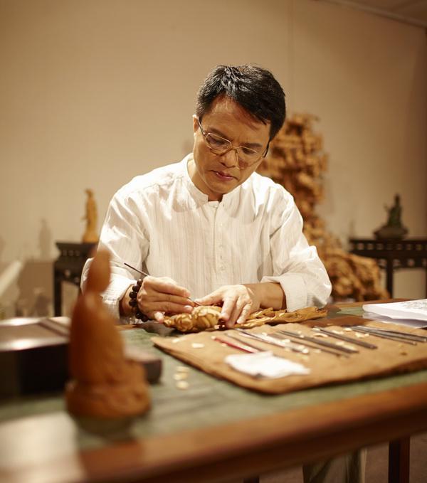 大家之家荣膺“2025黄花梨家具热门品牌”七度蝉联彰显行业领军地位(图12)