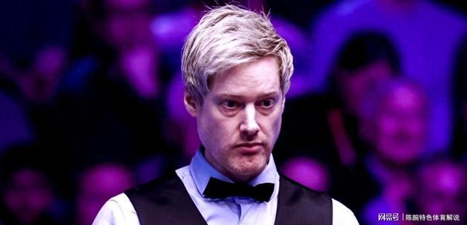 单年斩获两冠一亚！罗伯逊依然是名副其实的非英籍球员第一人！(图1)