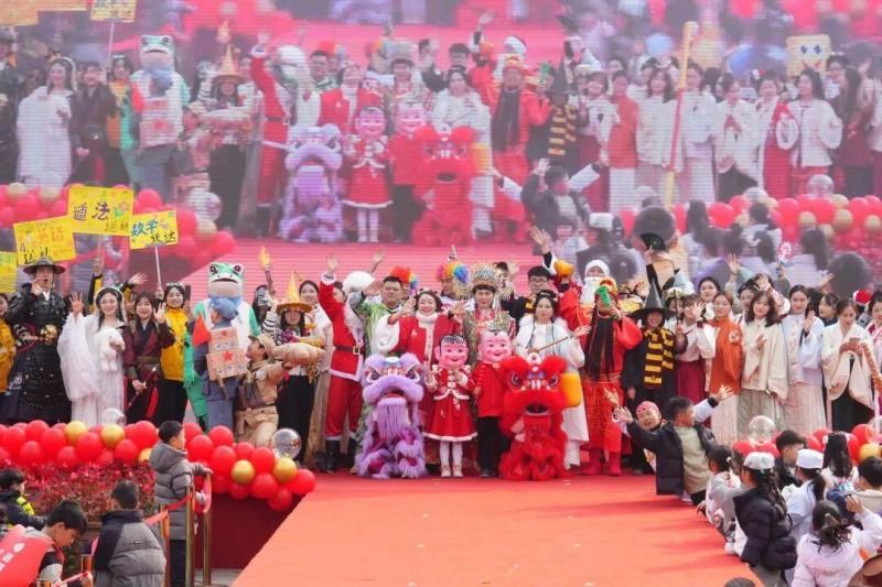 君子御风 马到功成——成都市新津区牧山新城小学首届项目式成果展暨2026年新春游园会(图15)