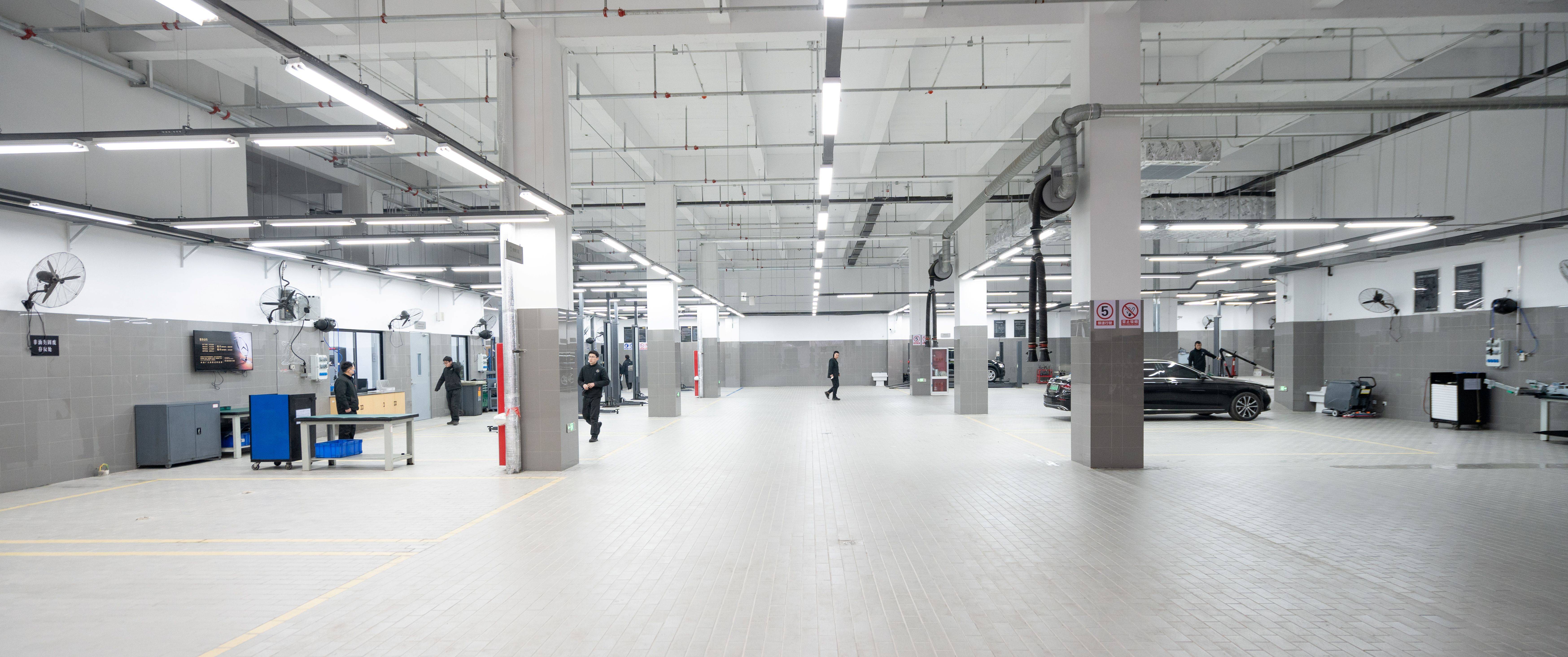 讲讲靠谱的体验感强的电车4S店揭秘颜值高轿车的地址电话(图1)