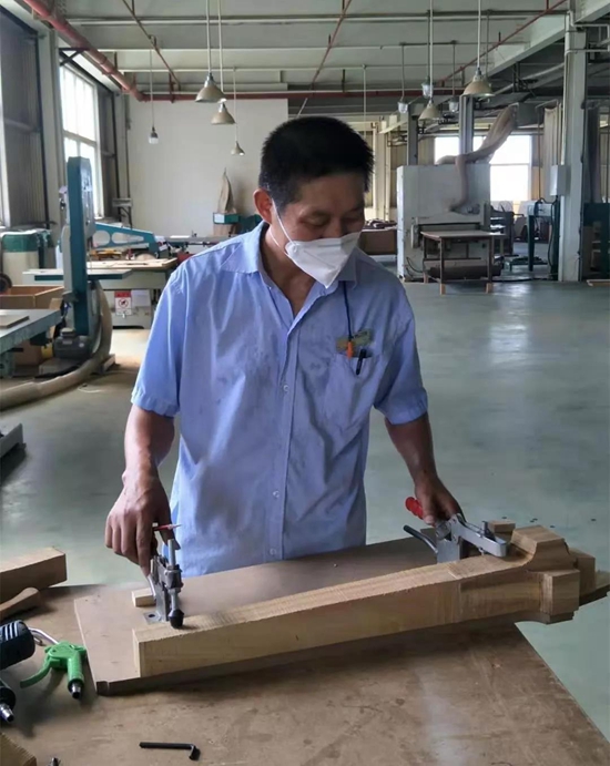 广州搬家怕坐地起价？3个实测避坑招豪宅搬家也能明码实价不踩雷(图1)