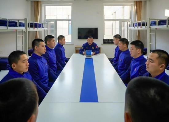 吉林消防训保支队圆满完成2025年度新入职消防员第一阶段培训工作(图9)