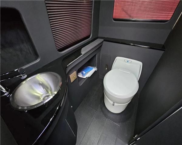 丰田考斯特4S 店试乘试驾 12 座现车体验价 (43-88 万)(图9)