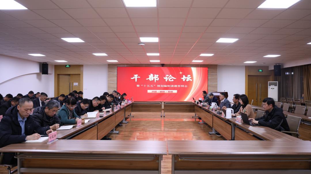 三月青岛酒店管理职业技术学院实干开新局(图1)