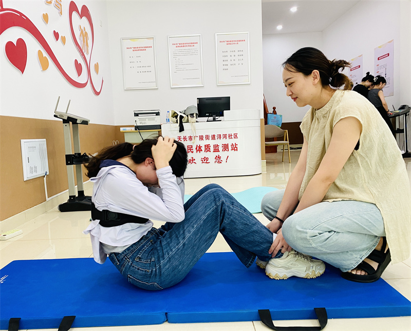 长春轨道交通7号线站内显示屏投入测试(图1)
